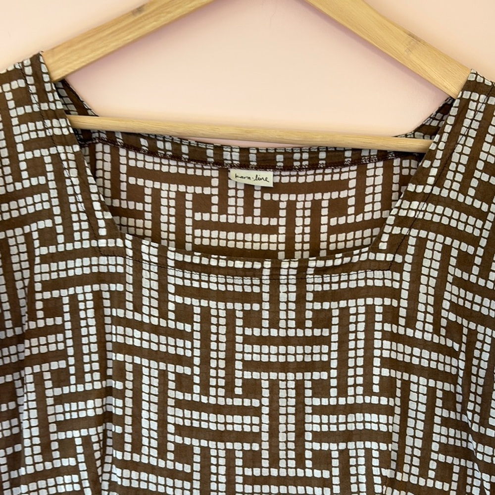 Karaline Brown and White A-Line Midi Dress with Square Neck - Picture 4 of 4
